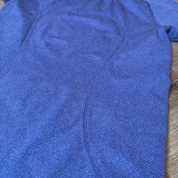 Lululemon Swiftly Tech Short Sleeve Top - Picture 4 of 5